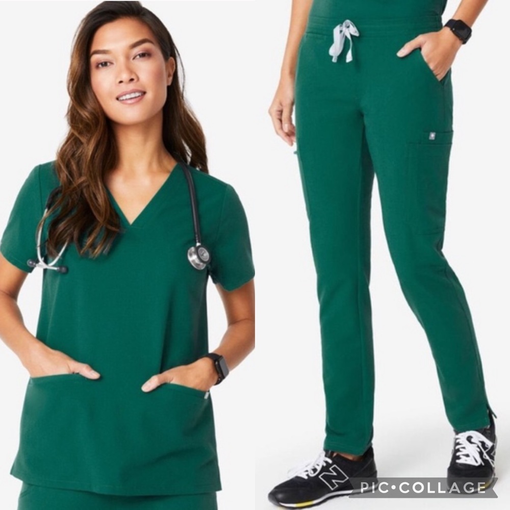 FIGS Hunter Green Scrub Set- M top L pants
